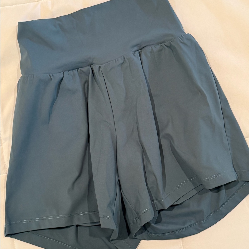 HALARA Women's Blue Spruce High-Waisted Skorts; 5” inseam